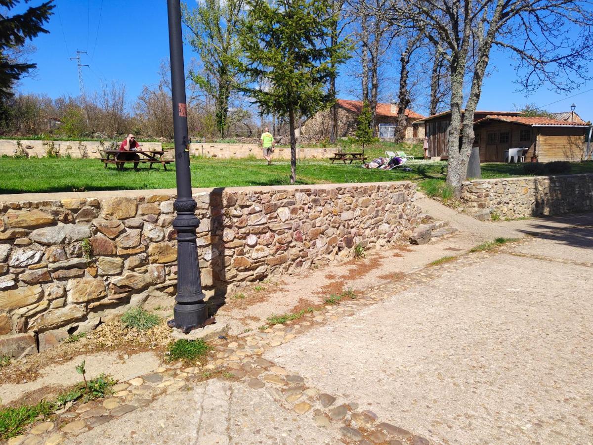Albergue La Senda Rabanal del Camino Exterior photo